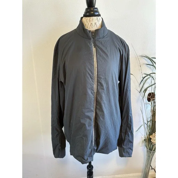 Lululemon Shell Stopper Bomber Jacket Full Zip Insulated‎ Gray XL - Picture 2 of 7